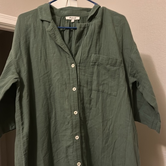 Green button down dress - Picture 2 of 3